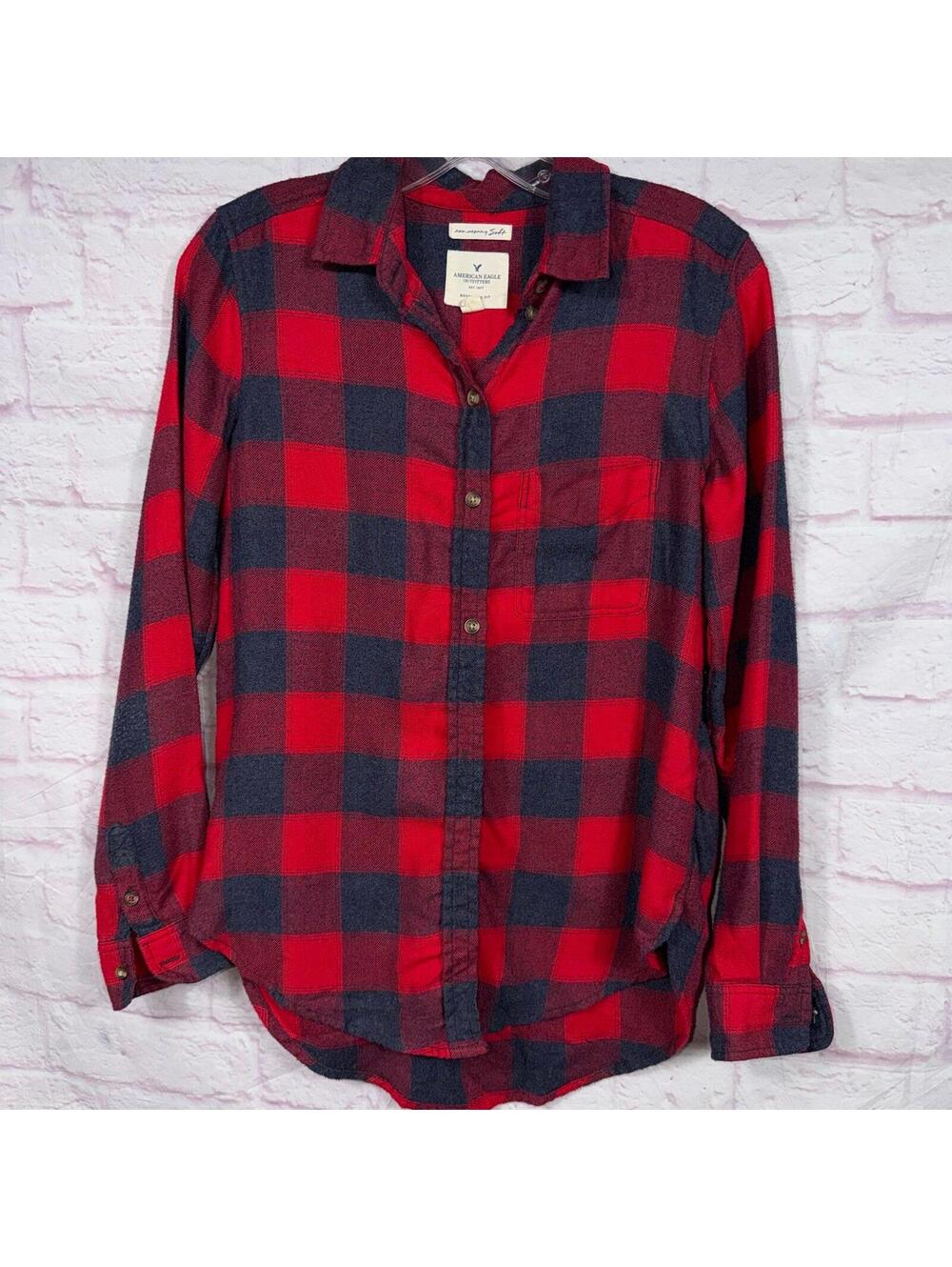 American Eagle Outfitters XS Boyfriend Fit Plaid Shirt